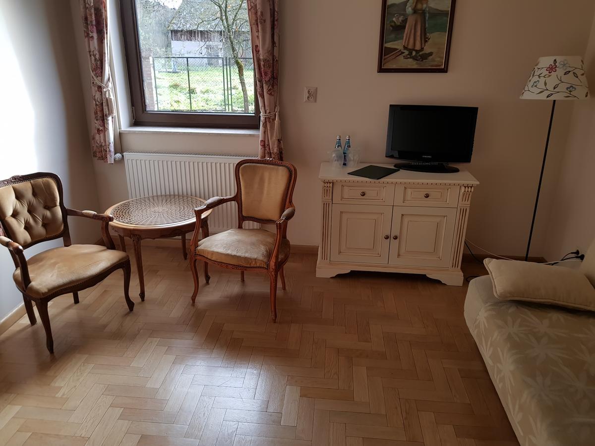 Dwor Pomorski Barwice ภายนอก รูปภาพ