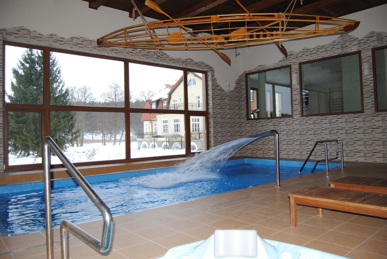 Dwor Pomorski Barwice ภายนอก รูปภาพ